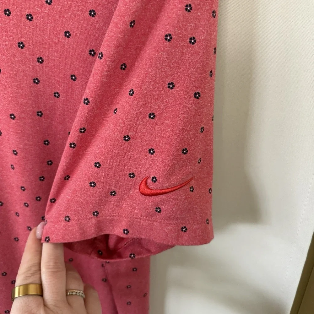 Nike Men's Medium Red Standard Fit Floral Short Sleeve‎ Golf Polo Collared Shirt - Picture 3 of 8